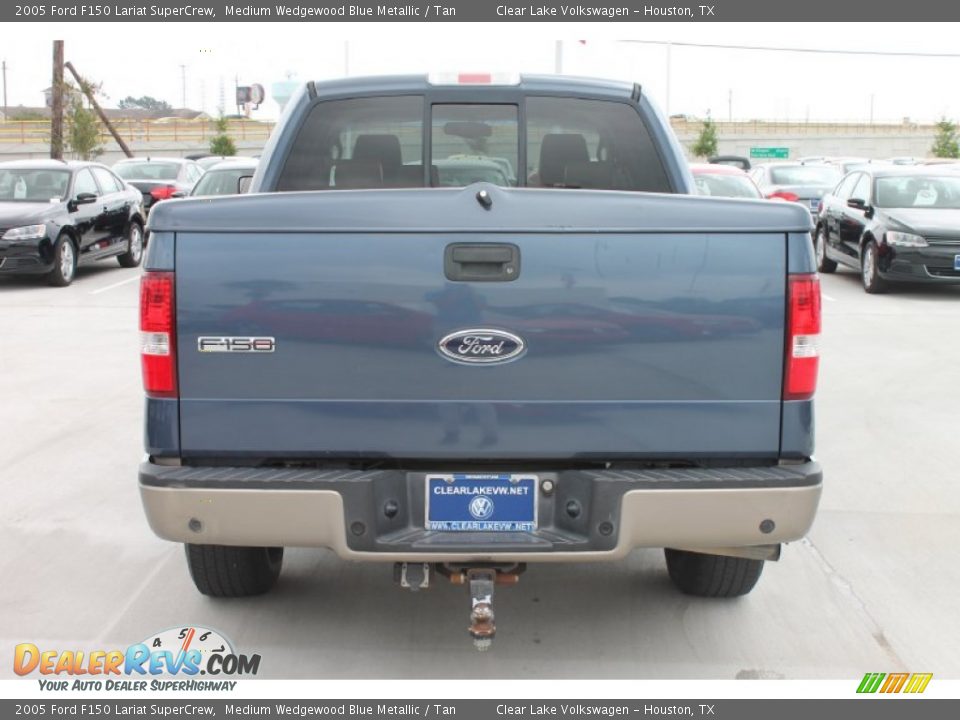 2005 Ford F150 Lariat SuperCrew Medium Wedgewood Blue Metallic / Tan Photo #8