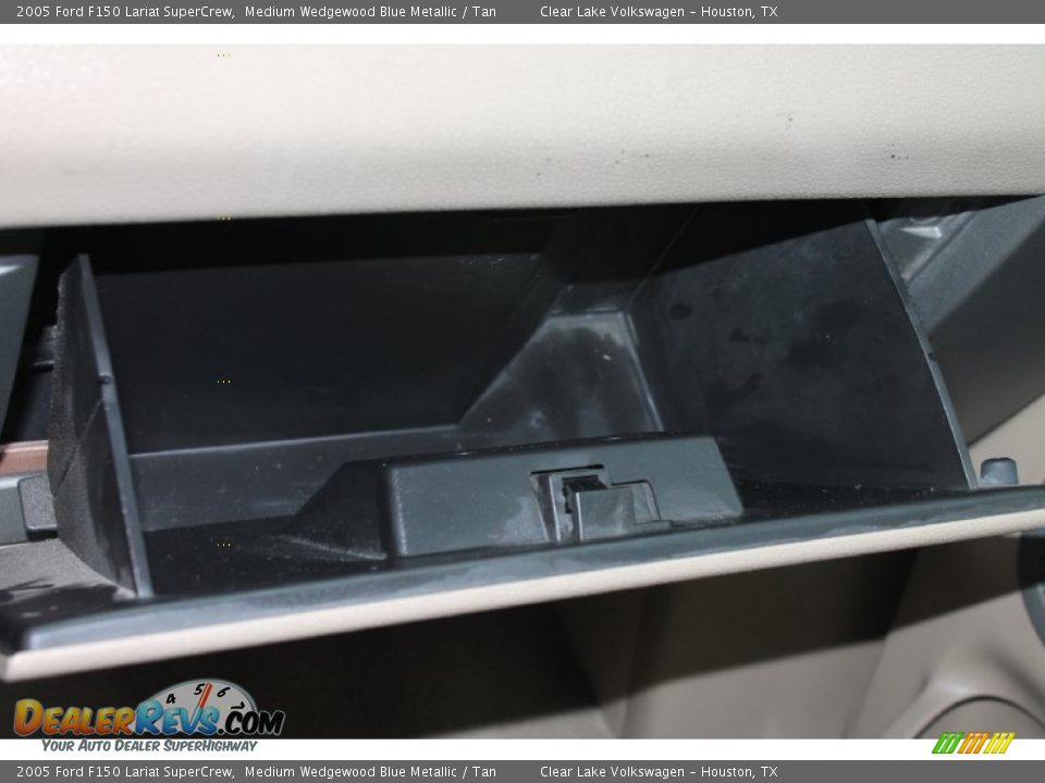 2005 Ford F150 Lariat SuperCrew Medium Wedgewood Blue Metallic / Tan Photo #24