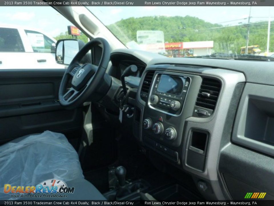 2013 Ram 3500 Tradesman Crew Cab 4x4 Dually Black / Black/Diesel Gray Photo #5