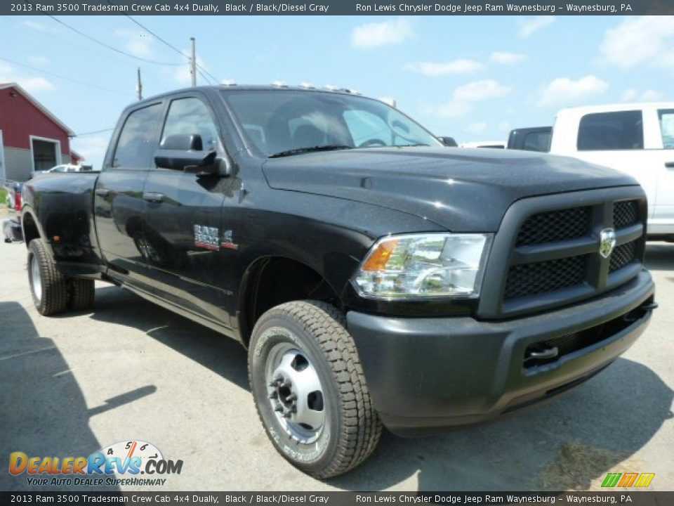 2013 Ram 3500 Tradesman Crew Cab 4x4 Dually Black / Black/Diesel Gray Photo #7
