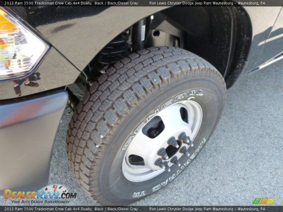 2013 Ram 3500 Tradesman Crew Cab 4x4 Dually Black / Black/Diesel Gray Photo #9
