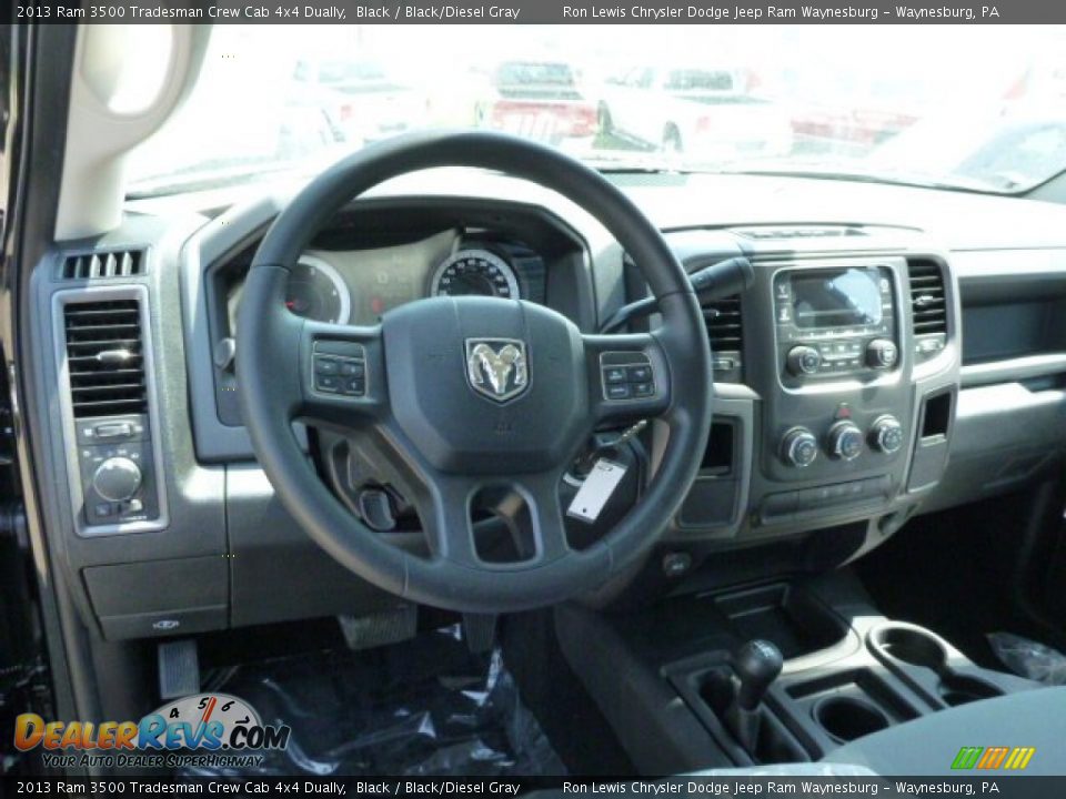 2013 Ram 3500 Tradesman Crew Cab 4x4 Dually Black / Black/Diesel Gray Photo #13