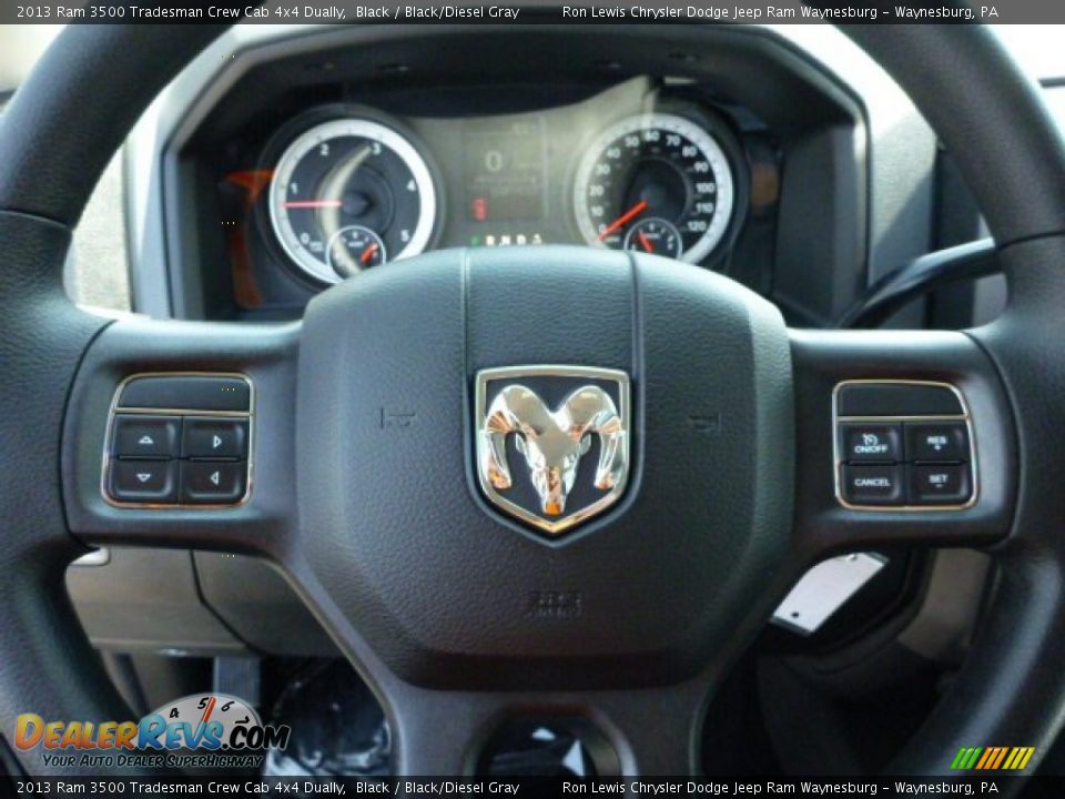 2013 Ram 3500 Tradesman Crew Cab 4x4 Dually Black / Black/Diesel Gray Photo #18