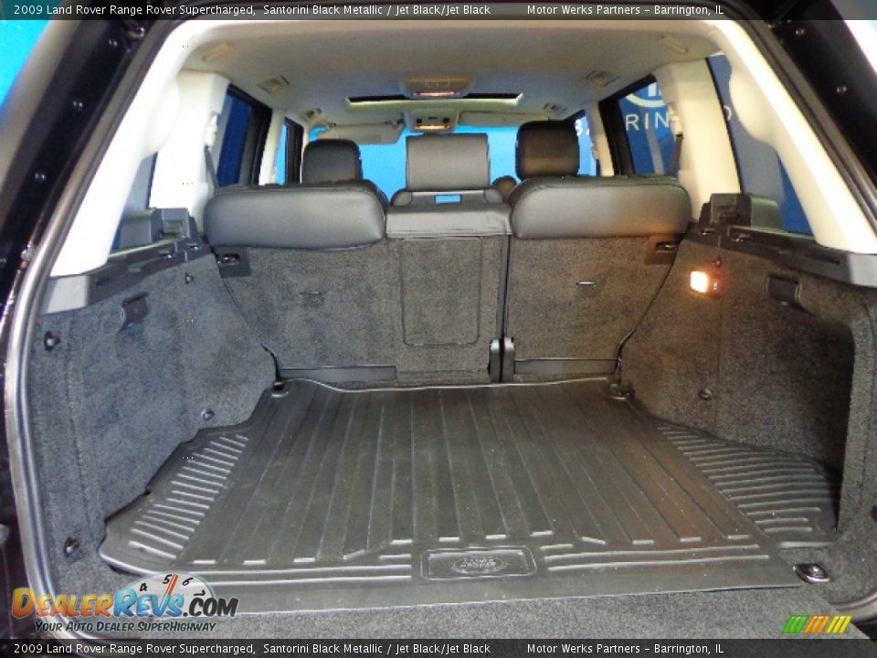 2009 Land Rover Range Rover Supercharged Trunk Photo #12
