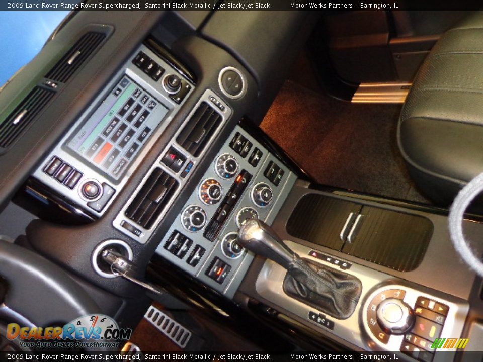 Controls of 2009 Land Rover Range Rover Supercharged Photo #27
