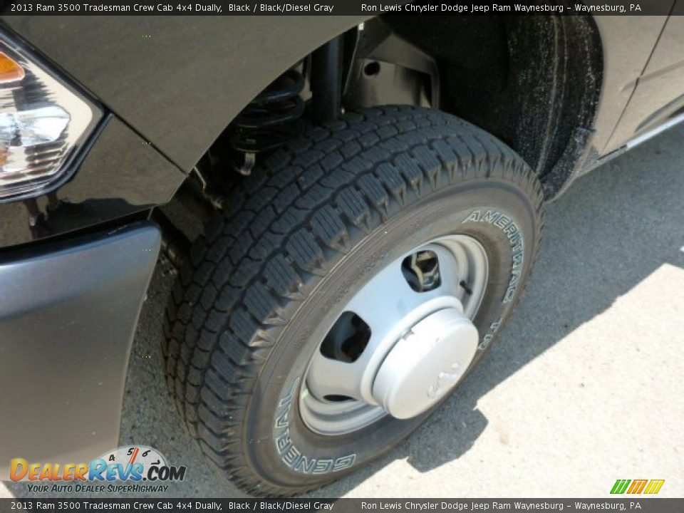 2013 Ram 3500 Tradesman Crew Cab 4x4 Dually Black / Black/Diesel Gray Photo #10