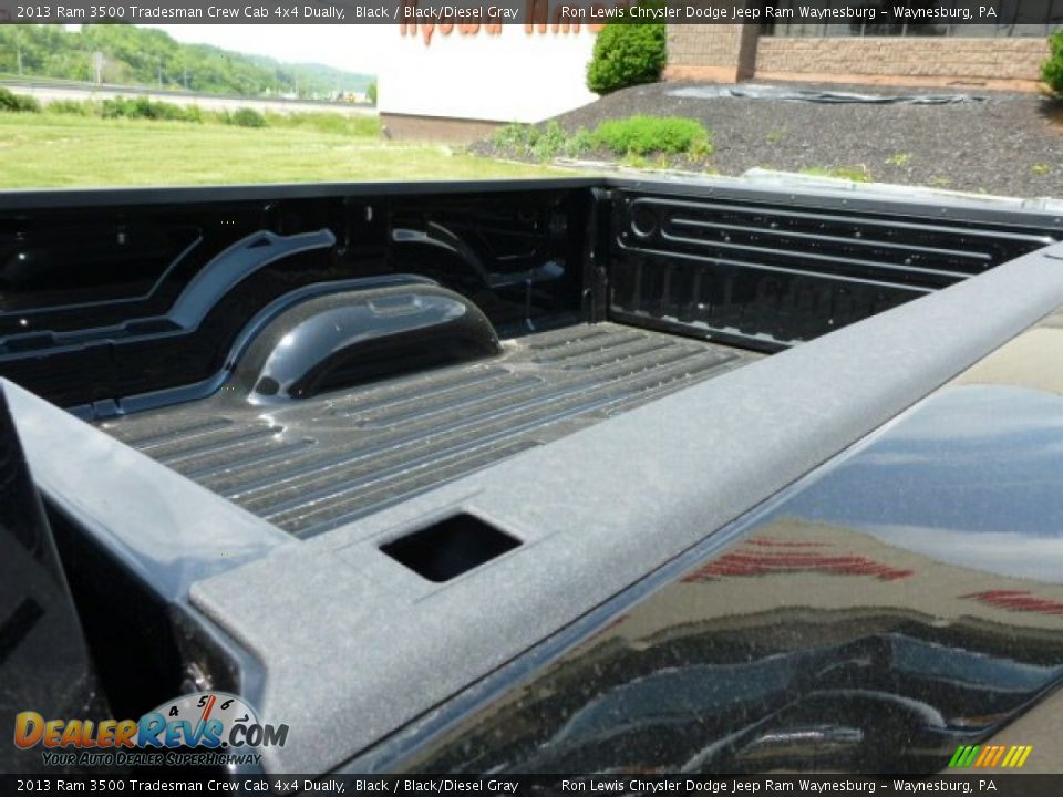 2013 Ram 3500 Tradesman Crew Cab 4x4 Dually Black / Black/Diesel Gray Photo #13