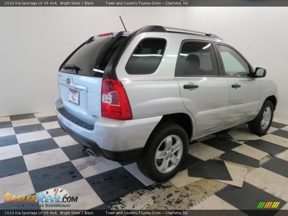 2010 Kia Sportage LX V6 4x4 Bright Silver / Black Photo #26