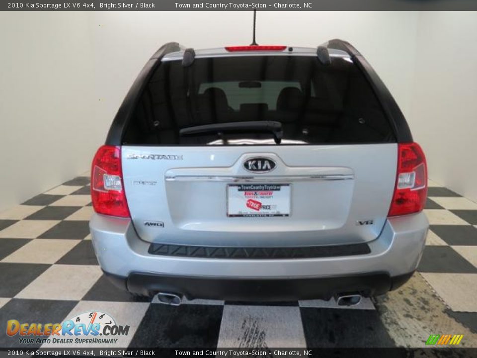 2010 Kia Sportage LX V6 4x4 Bright Silver / Black Photo #27