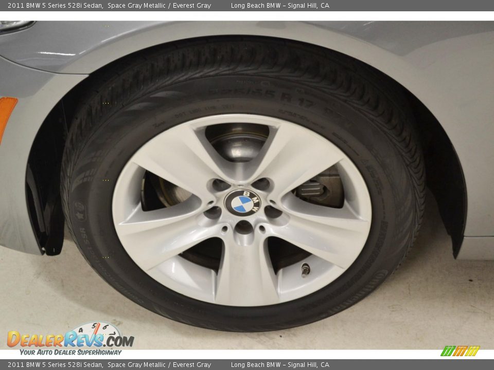 2011 BMW 5 Series 528i Sedan Space Gray Metallic / Everest Gray Photo #7