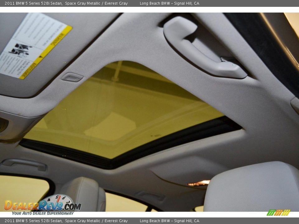 2011 BMW 5 Series 528i Sedan Space Gray Metallic / Everest Gray Photo #14