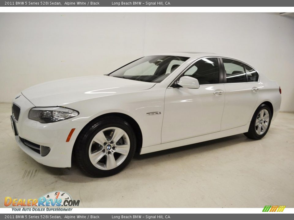 2011 BMW 5 Series 528i Sedan Alpine White / Black Photo #6