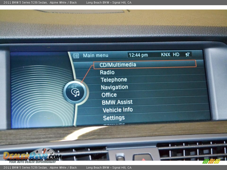 2011 BMW 5 Series 528i Sedan Alpine White / Black Photo #20
