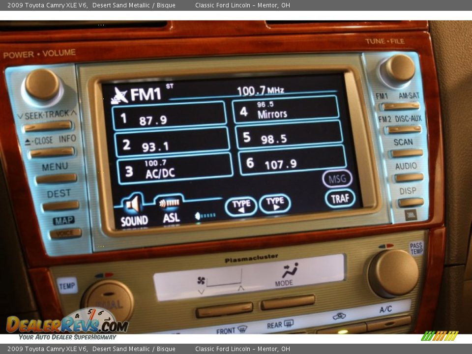 2009 Toyota Camry XLE V6 Desert Sand Metallic / Bisque Photo #11