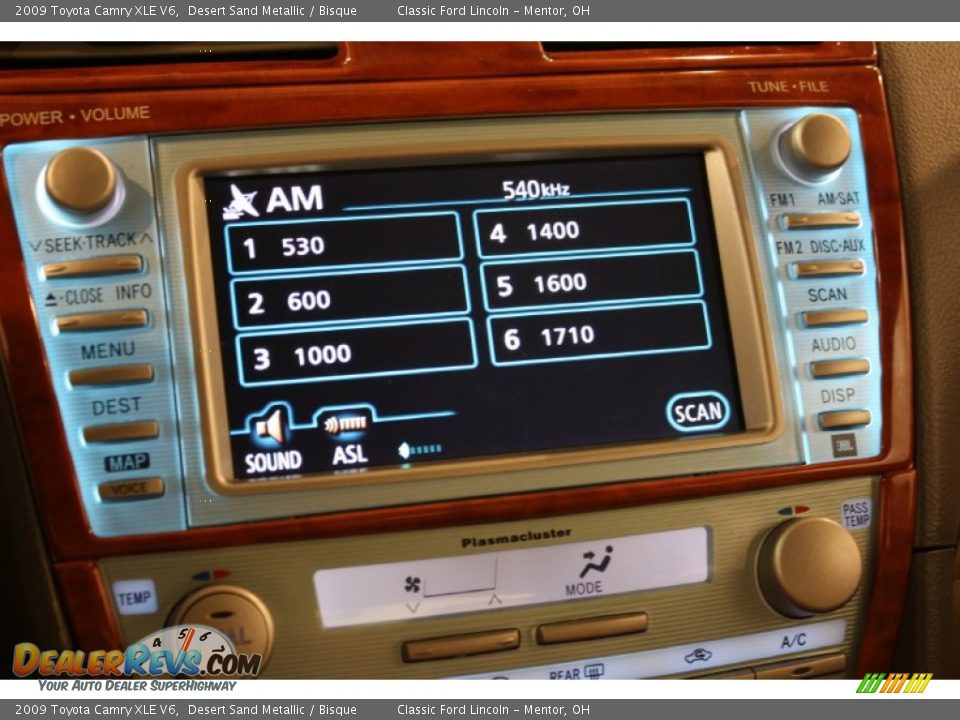 2009 Toyota Camry XLE V6 Desert Sand Metallic / Bisque Photo #12