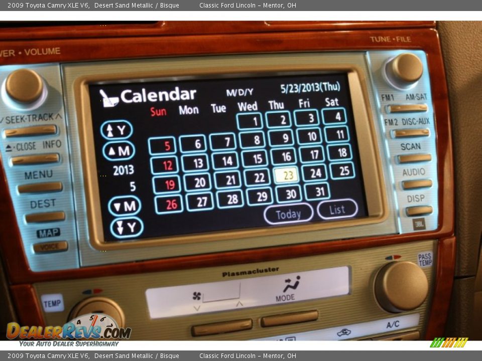 2009 Toyota Camry XLE V6 Desert Sand Metallic / Bisque Photo #18