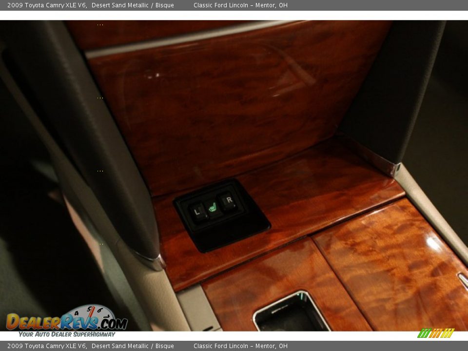 2009 Toyota Camry XLE V6 Desert Sand Metallic / Bisque Photo #21