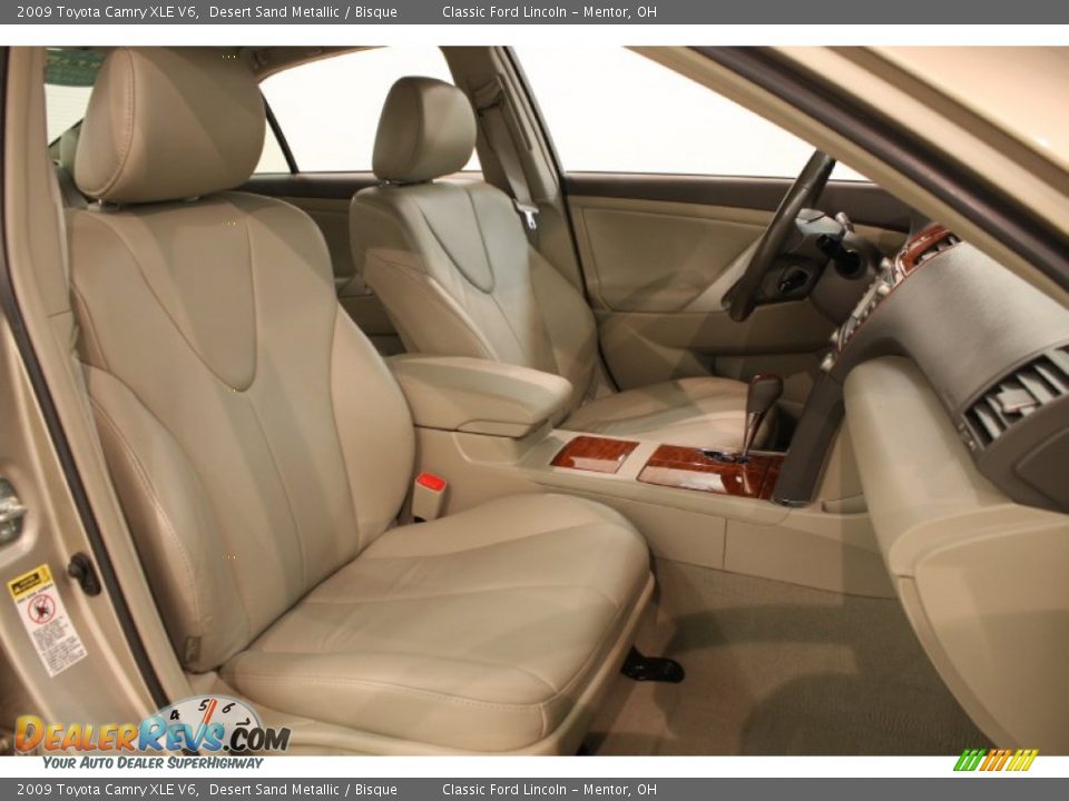 2009 Toyota Camry XLE V6 Desert Sand Metallic / Bisque Photo #24