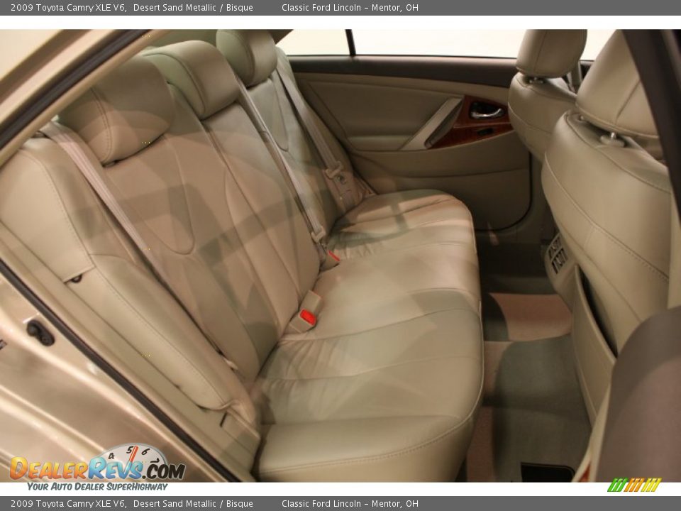 2009 Toyota Camry XLE V6 Desert Sand Metallic / Bisque Photo #25