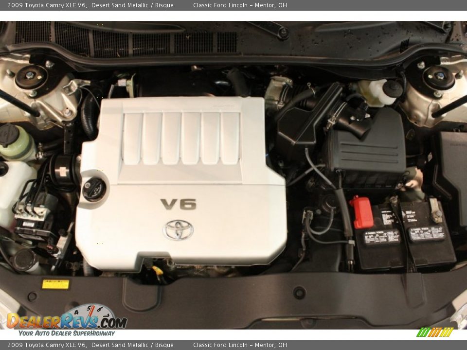 2009 Toyota Camry XLE V6 Desert Sand Metallic / Bisque Photo #28