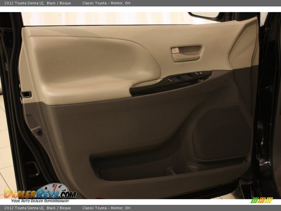 2012 Toyota Sienna LE Black / Bisque Photo #4