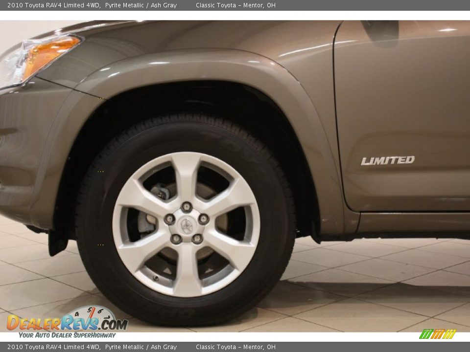 2010 Toyota RAV4 Limited 4WD Pyrite Metallic / Ash Gray Photo #17