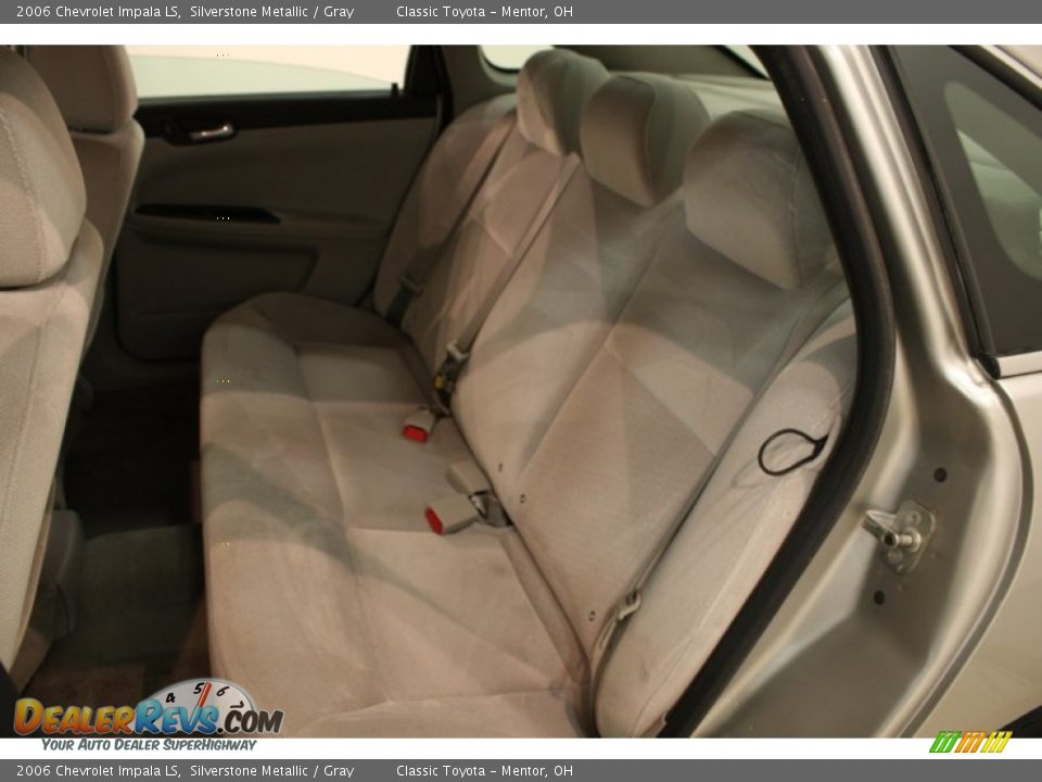 2006 Chevrolet Impala LS Silverstone Metallic / Gray Photo #11