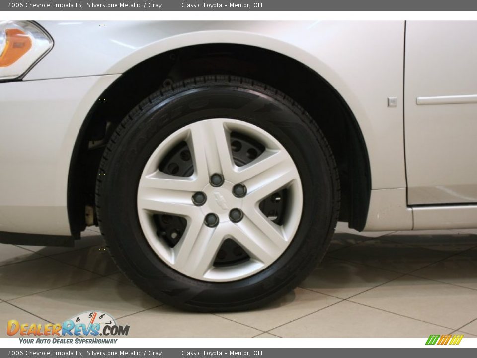 2006 Chevrolet Impala LS Silverstone Metallic / Gray Photo #15