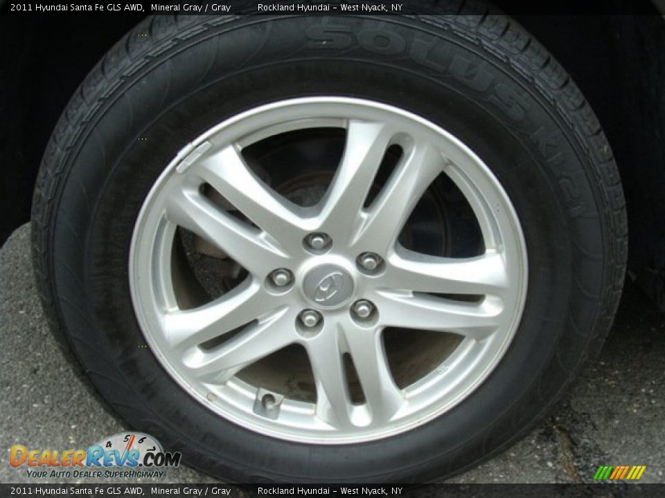 2011 Hyundai Santa Fe GLS AWD Mineral Gray / Gray Photo #27