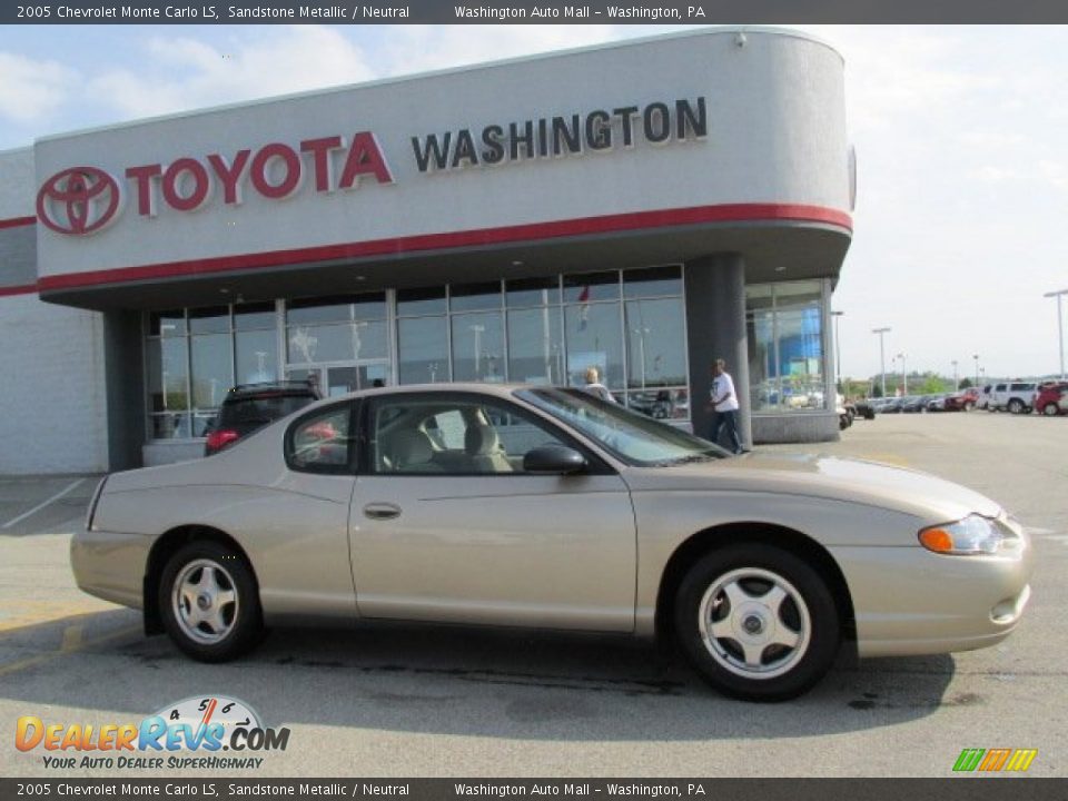 2005 Chevrolet Monte Carlo LS Sandstone Metallic / Neutral Photo #2