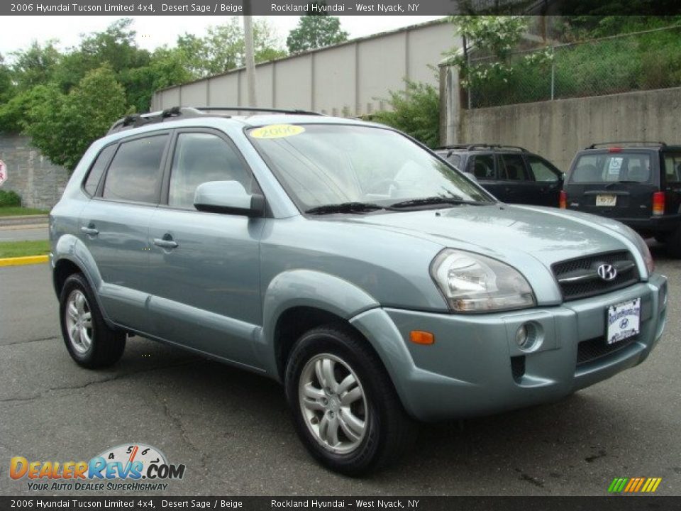 2006 Hyundai Tucson Limited 4x4 Desert Sage / Beige Photo #3