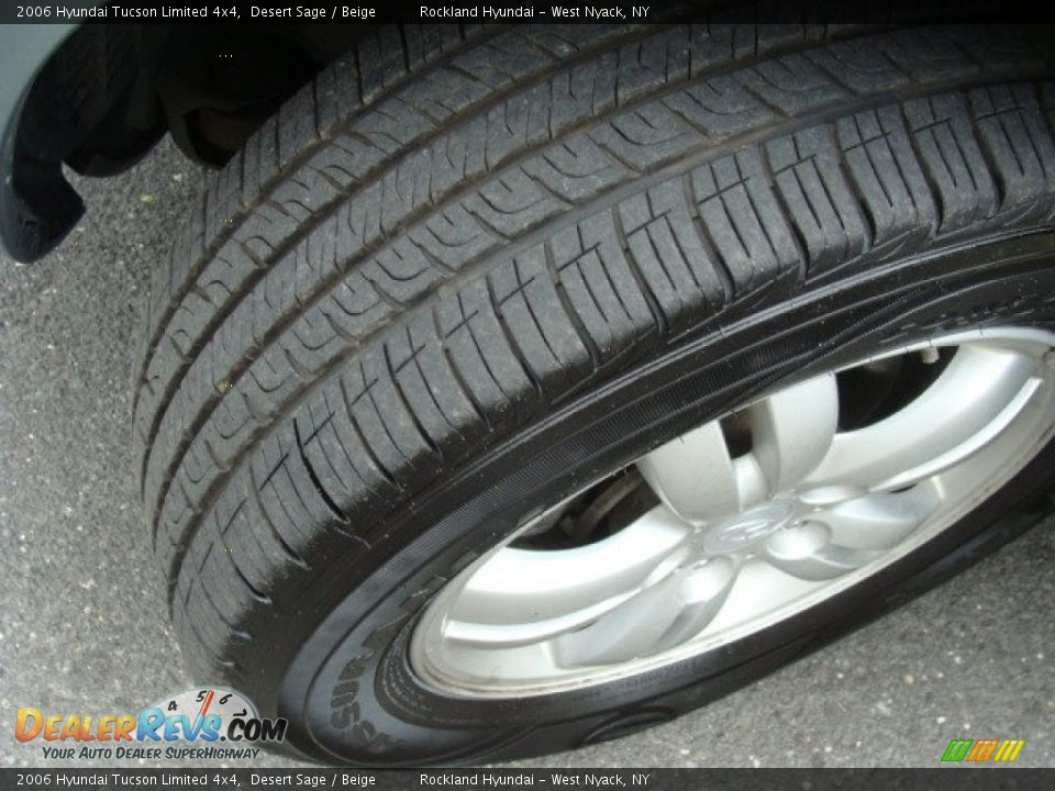 2006 Hyundai Tucson Limited 4x4 Desert Sage / Beige Photo #26
