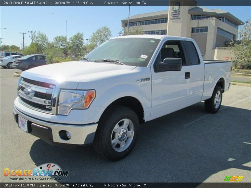 2013 Ford F150 XLT SuperCab Oxford White / Steel Gray Photo #5