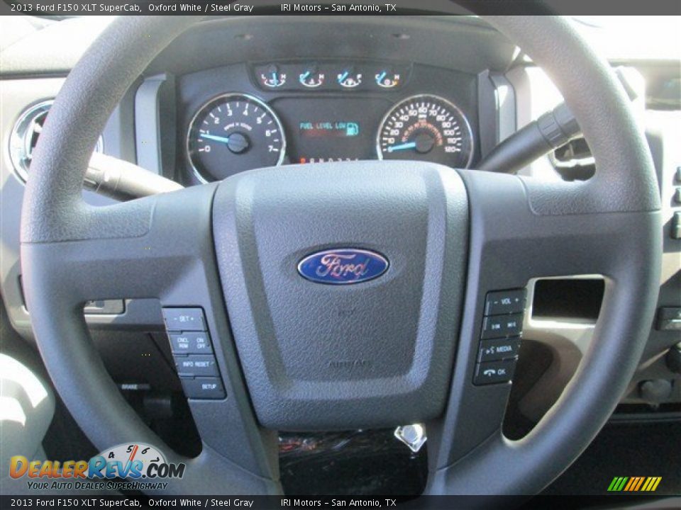 2013 Ford F150 XLT SuperCab Oxford White / Steel Gray Photo #16