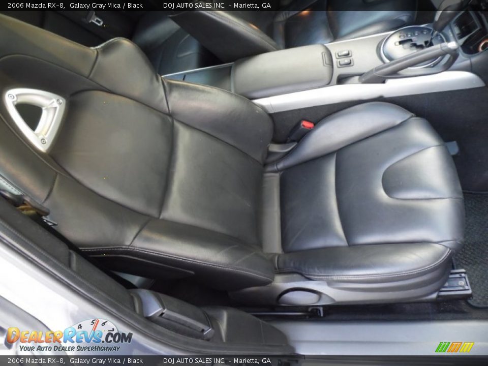 Front Seat of 2006 Mazda RX-8  Photo #29