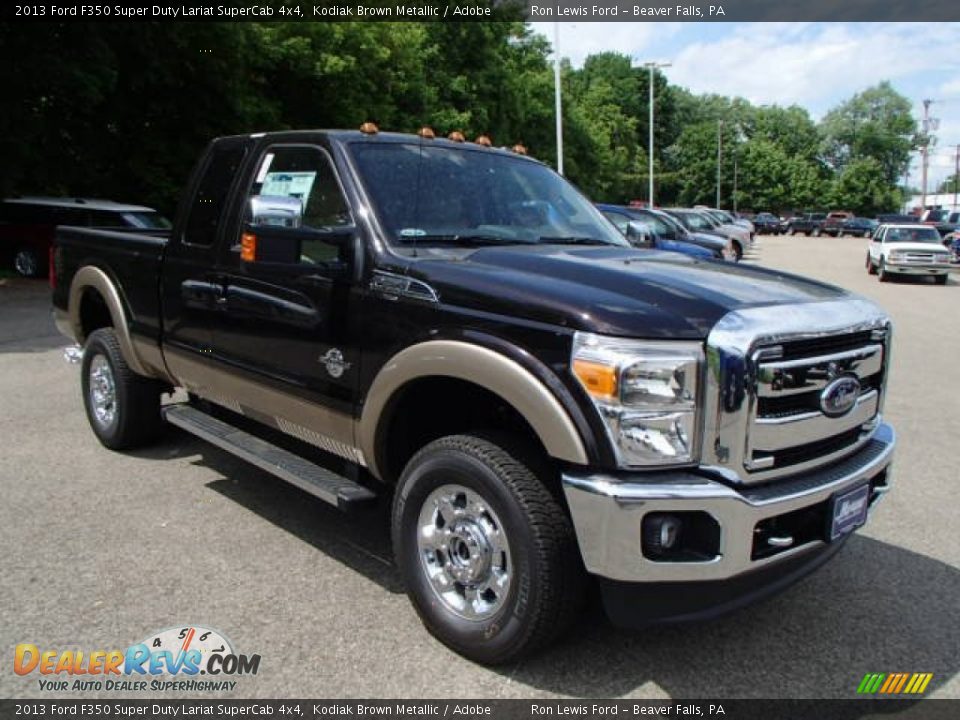 Front 3/4 View of 2013 Ford F350 Super Duty Lariat SuperCab 4x4 Photo #2