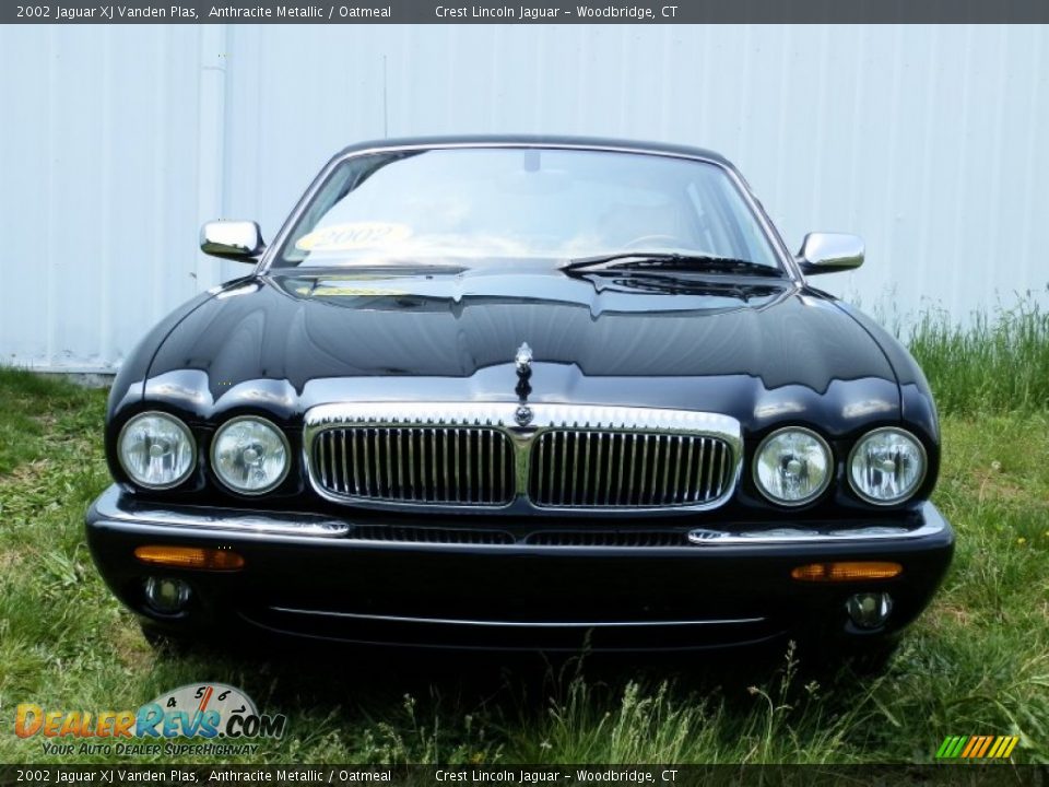 2002 Jaguar XJ Vanden Plas Anthracite Metallic / Oatmeal Photo #2