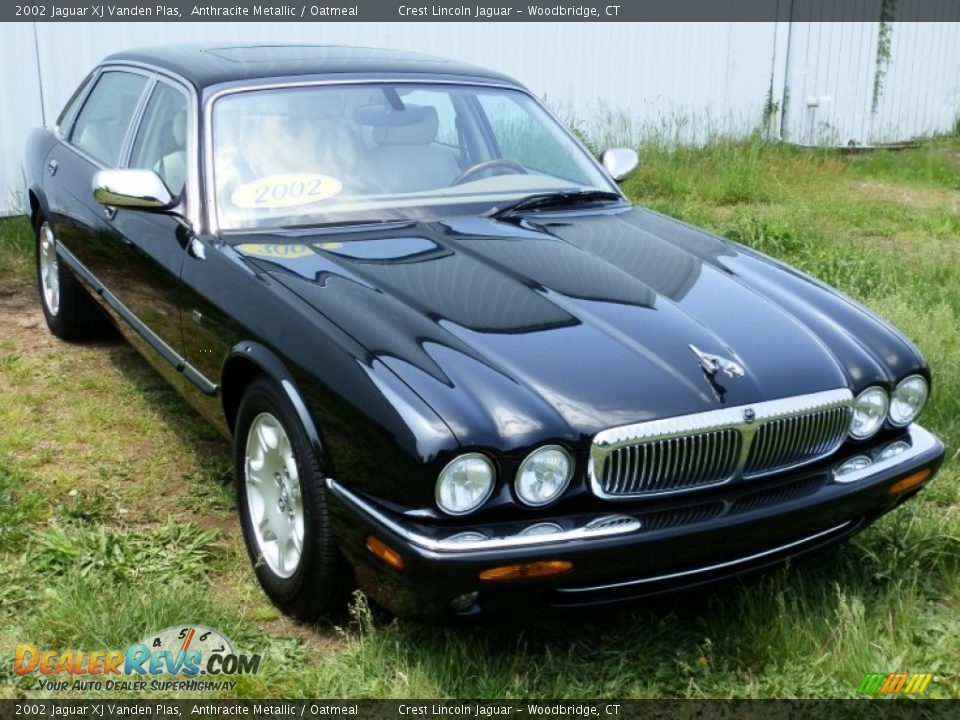 2002 Jaguar XJ Vanden Plas Anthracite Metallic / Oatmeal Photo #3