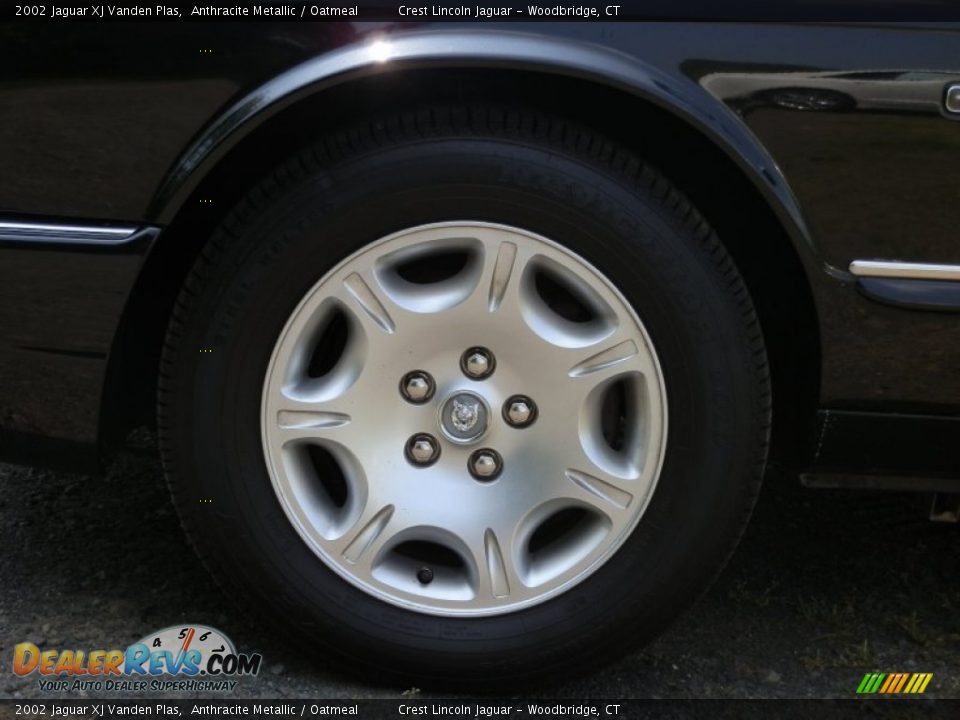 2002 Jaguar XJ Vanden Plas Anthracite Metallic / Oatmeal Photo #15