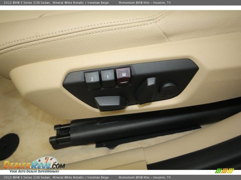 Controls of 2013 BMW 3 Series 328i Sedan Photo #15