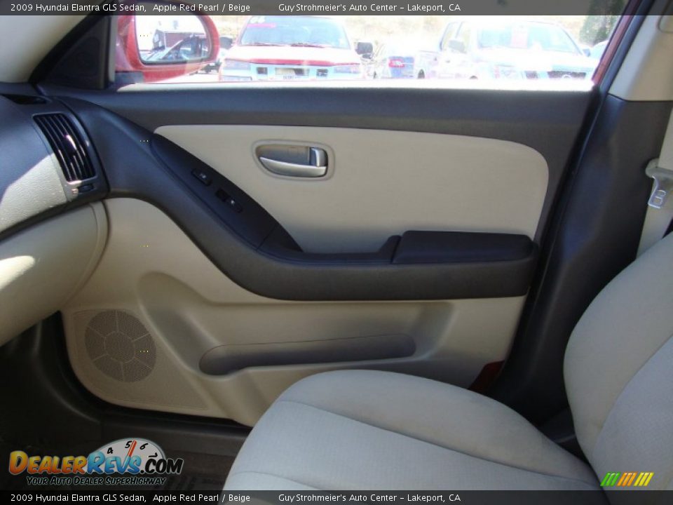 2009 Hyundai Elantra GLS Sedan Apple Red Pearl / Beige Photo #16