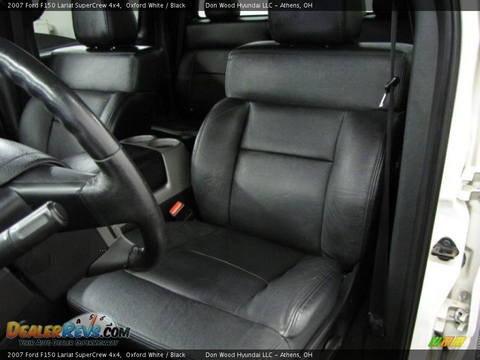 Front Seat of 2007 Ford F150 Lariat SuperCrew 4x4 Photo #7