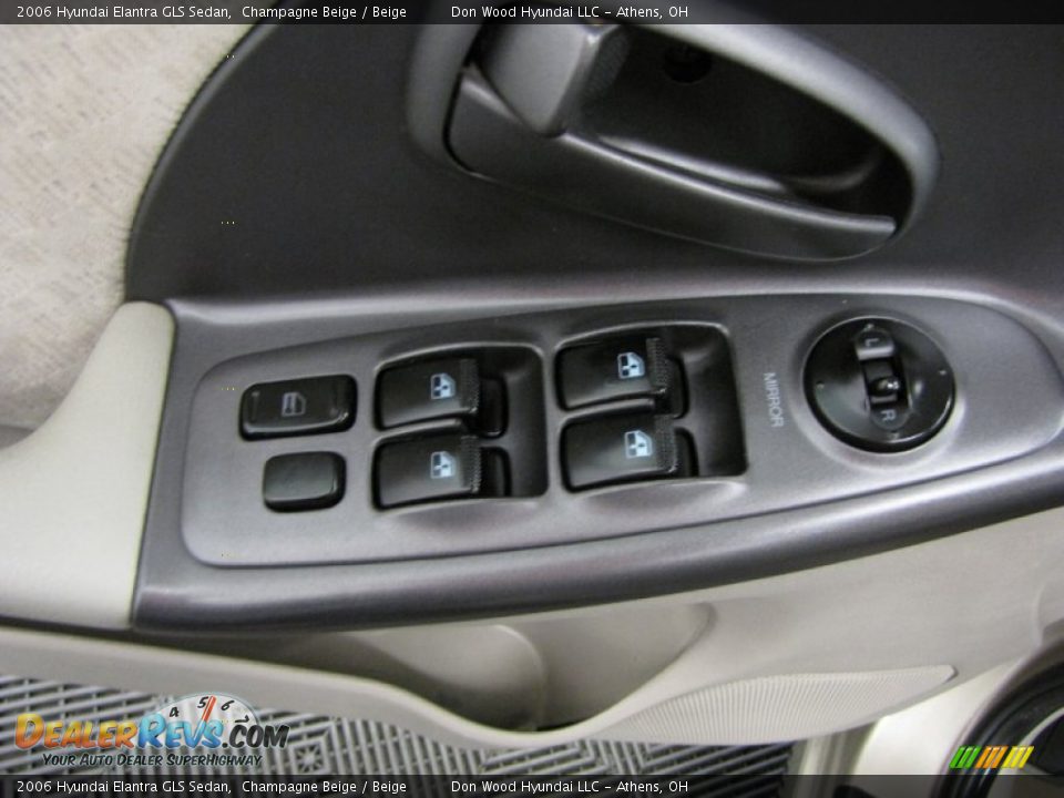 2006 Hyundai Elantra GLS Sedan Champagne Beige / Beige Photo #11