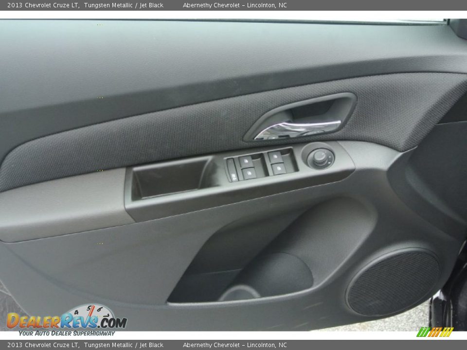 2013 Chevrolet Cruze LT Tungsten Metallic / Jet Black Photo #9