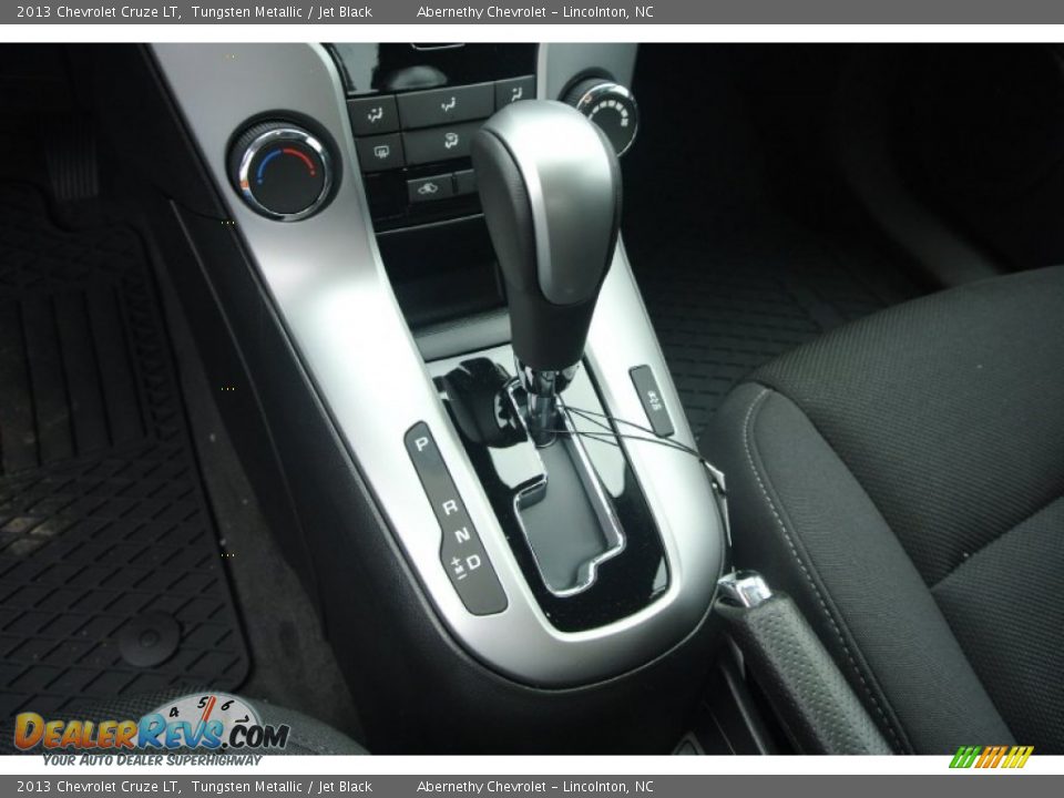 2013 Chevrolet Cruze LT Tungsten Metallic / Jet Black Photo #10