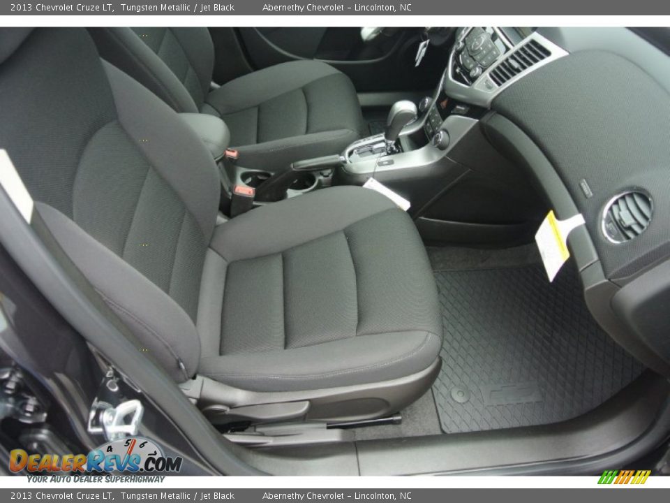 2013 Chevrolet Cruze LT Tungsten Metallic / Jet Black Photo #17