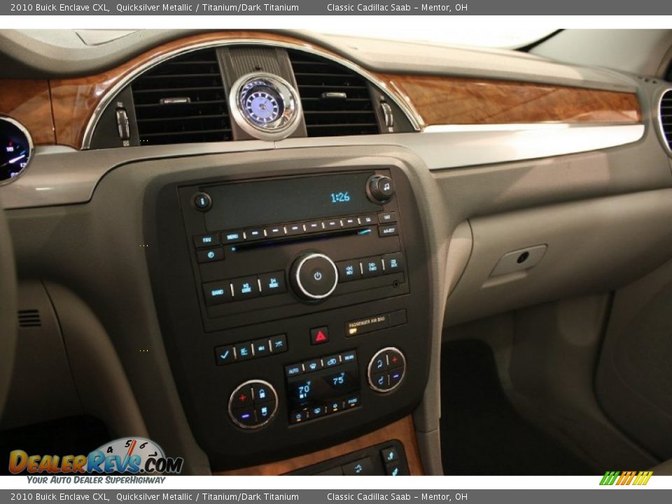 2010 Buick Enclave CXL Quicksilver Metallic / Titanium/Dark Titanium Photo #17