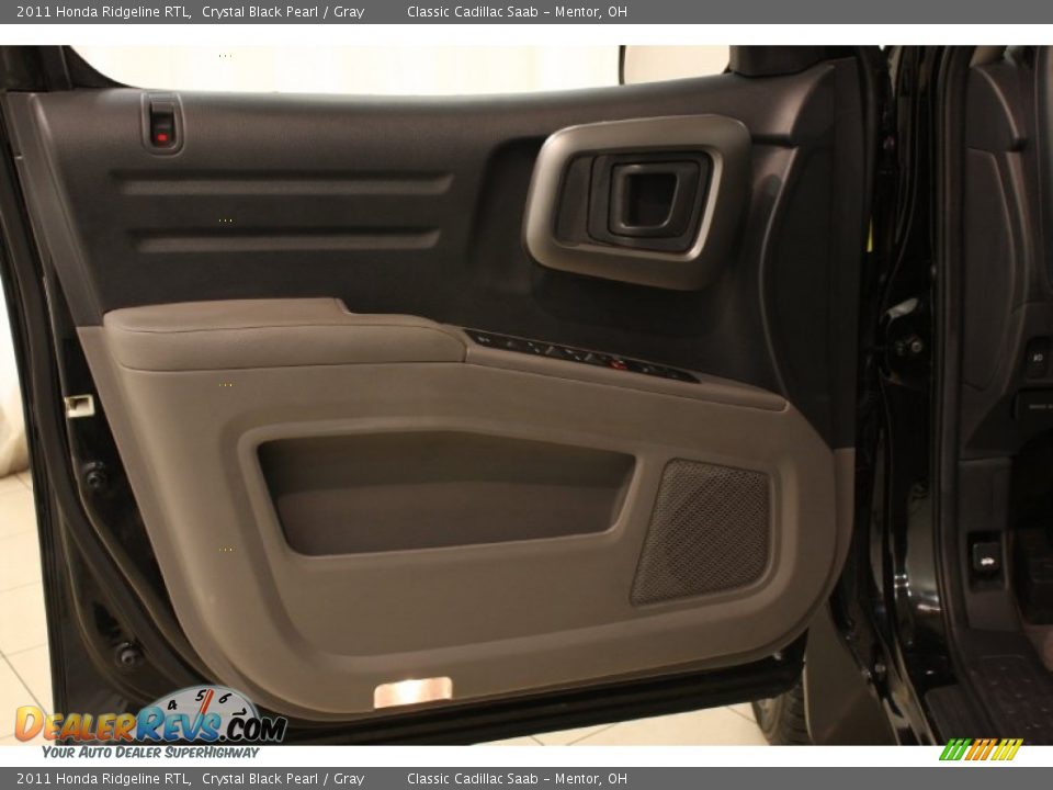 2011 Honda Ridgeline RTL Crystal Black Pearl / Gray Photo #4