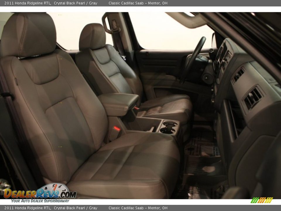2011 Honda Ridgeline RTL Crystal Black Pearl / Gray Photo #16