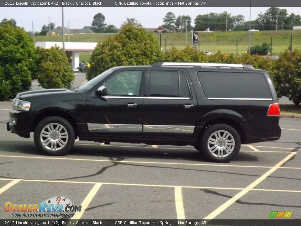 Black 2012 Lincoln Navigator L 4x2 Photo #2
